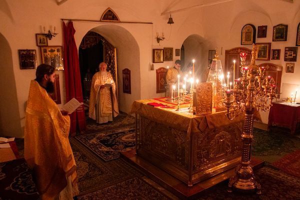 Поездка в Годеново на ночную литургию возле Креста Господня_1